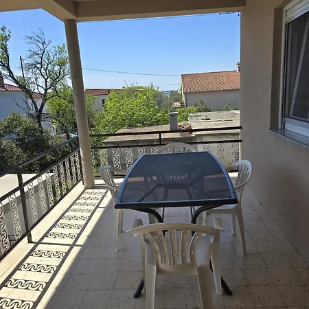 Mandica Apartman Seline